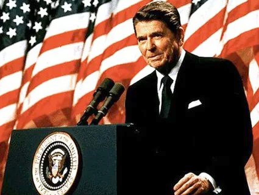 Ronald Wilson Reagan picture